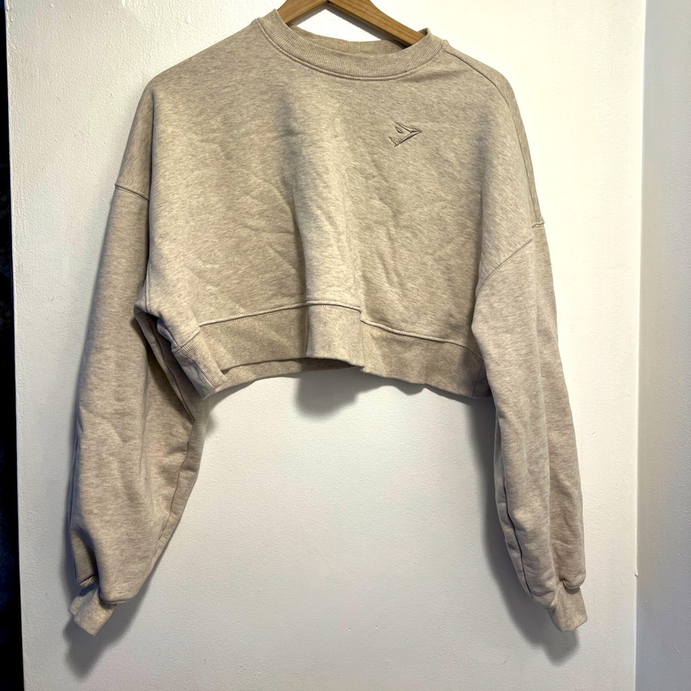 Gymshark women’s cropped hoodie